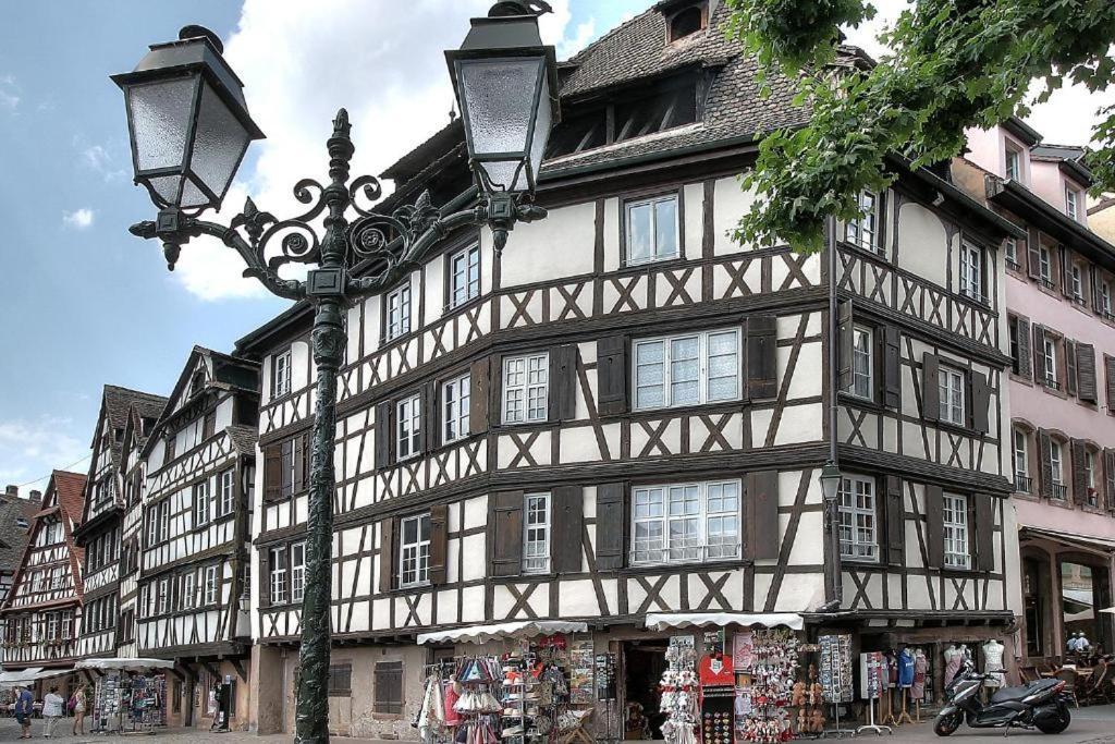 Au Coeur De La Petite France Apartment Strasbourg Exterior photo